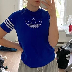 ADIDAS TSHIRT